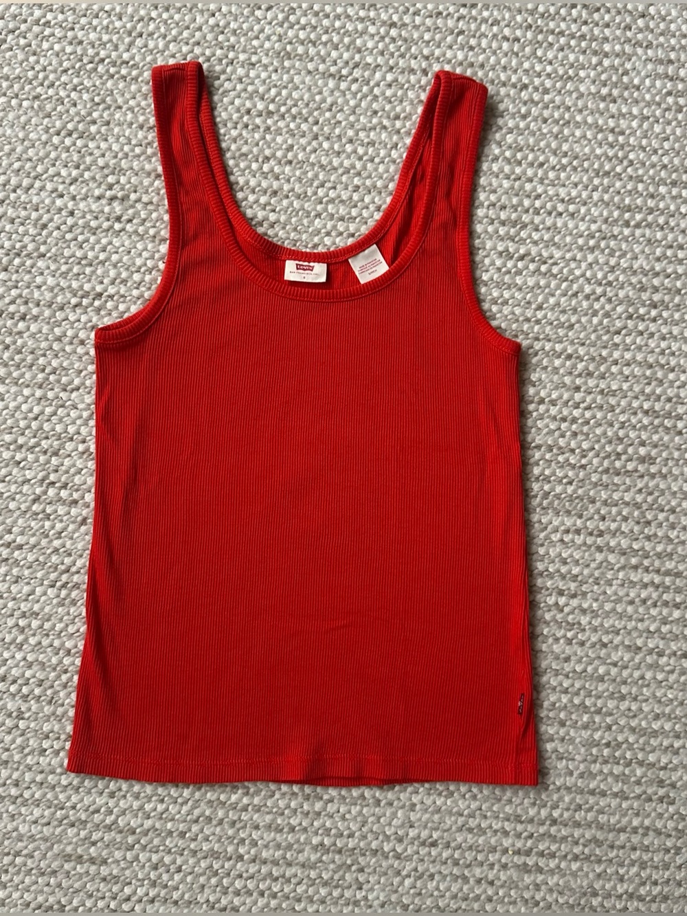 Levi’s Scoop Neck Ribbed Tank